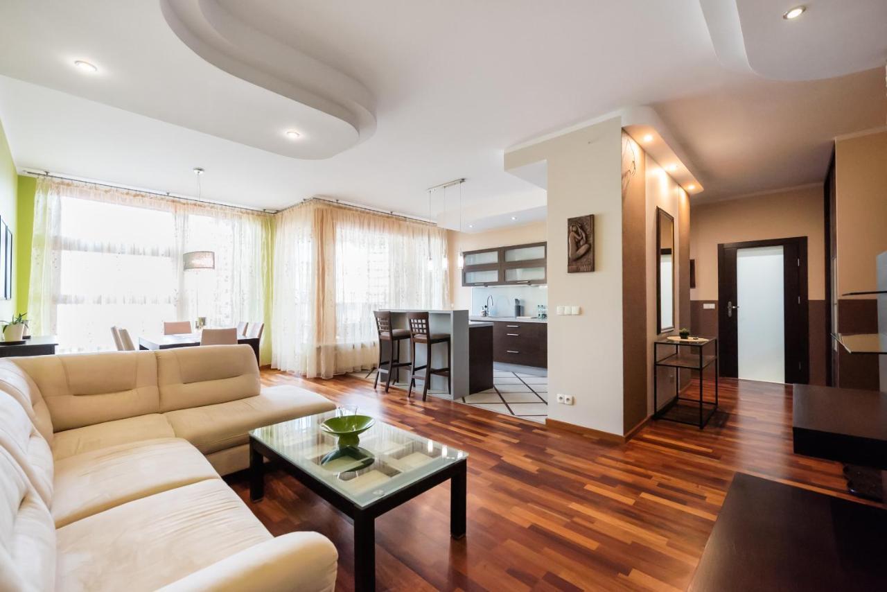 ורשה Wilanow Luxury Green Apartment מראה חיצוני תמונה