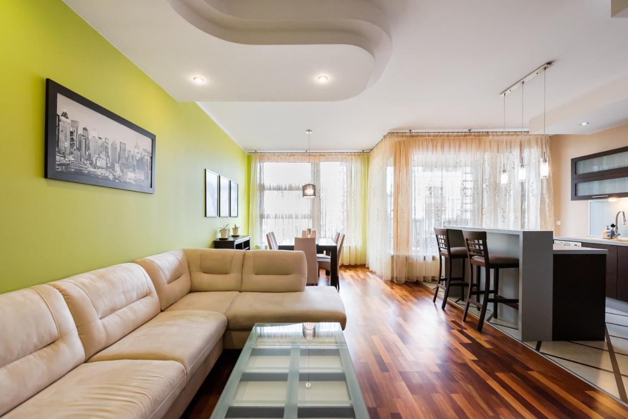 ורשה Wilanow Luxury Green Apartment מראה חיצוני תמונה