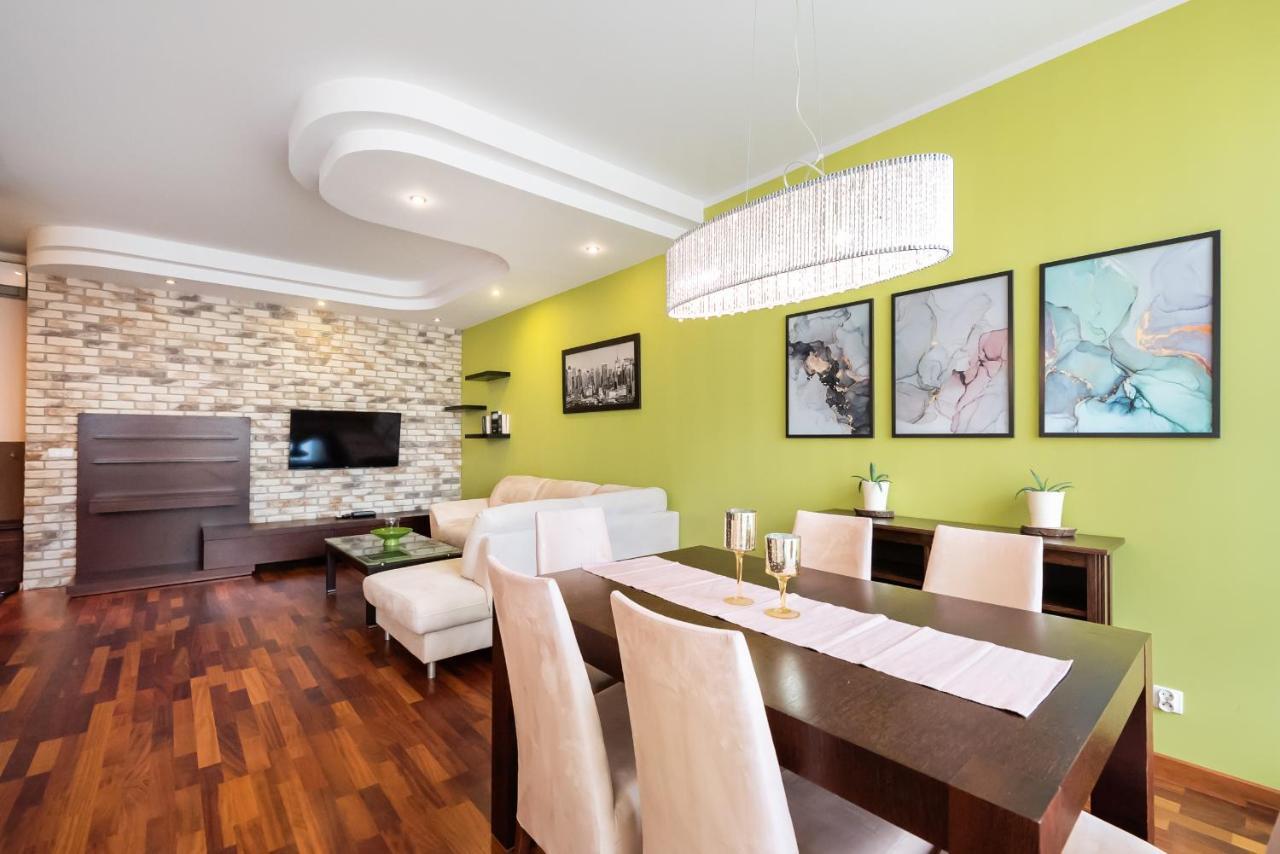 ורשה Wilanow Luxury Green Apartment מראה חיצוני תמונה