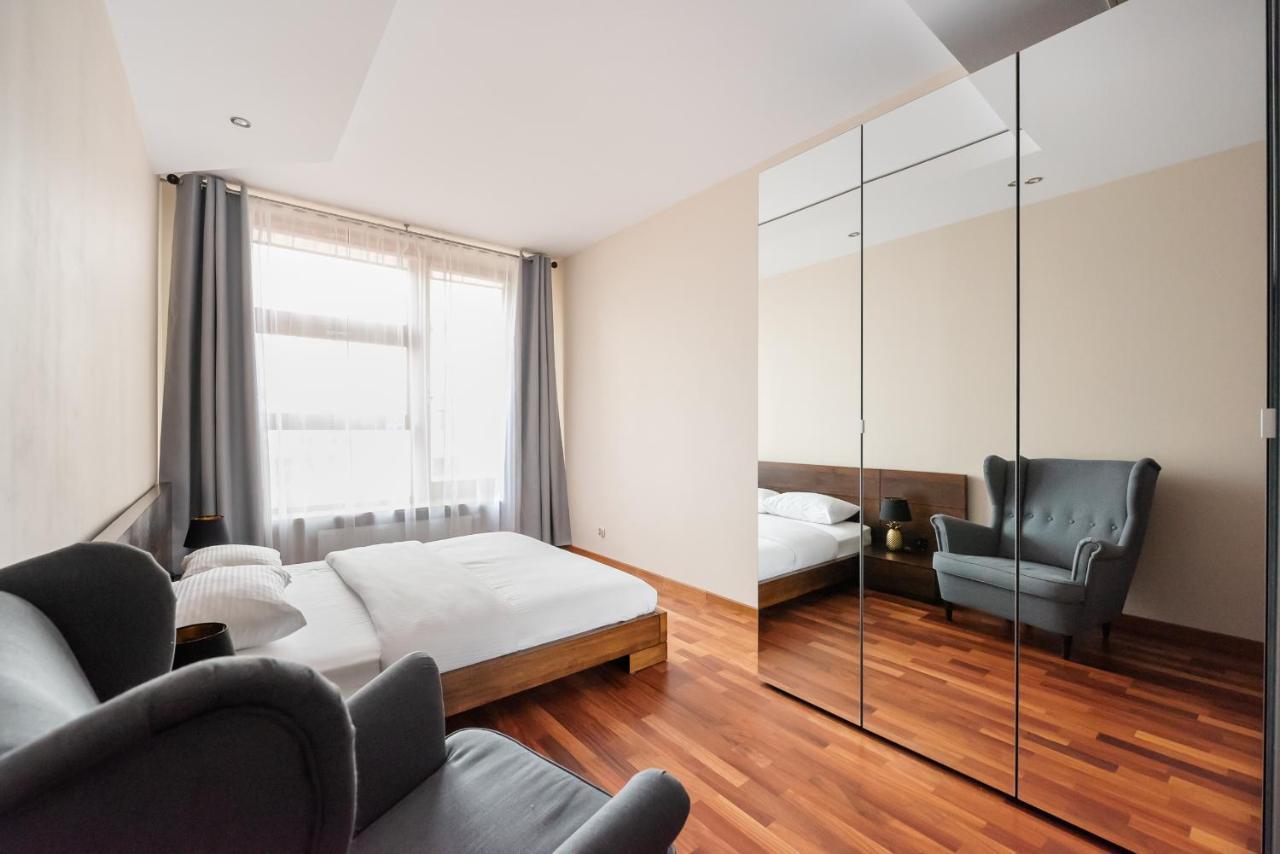 ורשה Wilanow Luxury Green Apartment מראה חיצוני תמונה