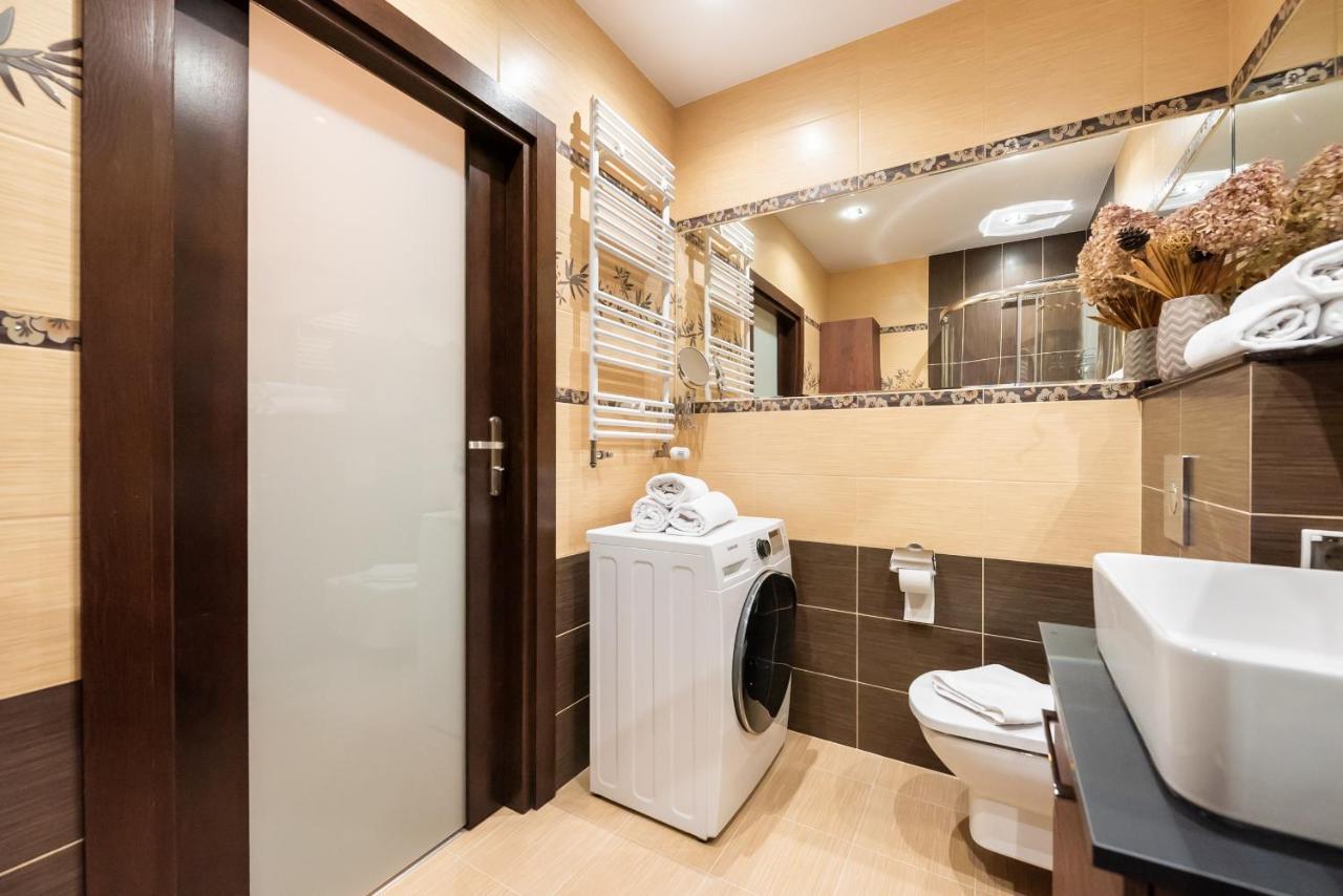 ורשה Wilanow Luxury Green Apartment מראה חיצוני תמונה